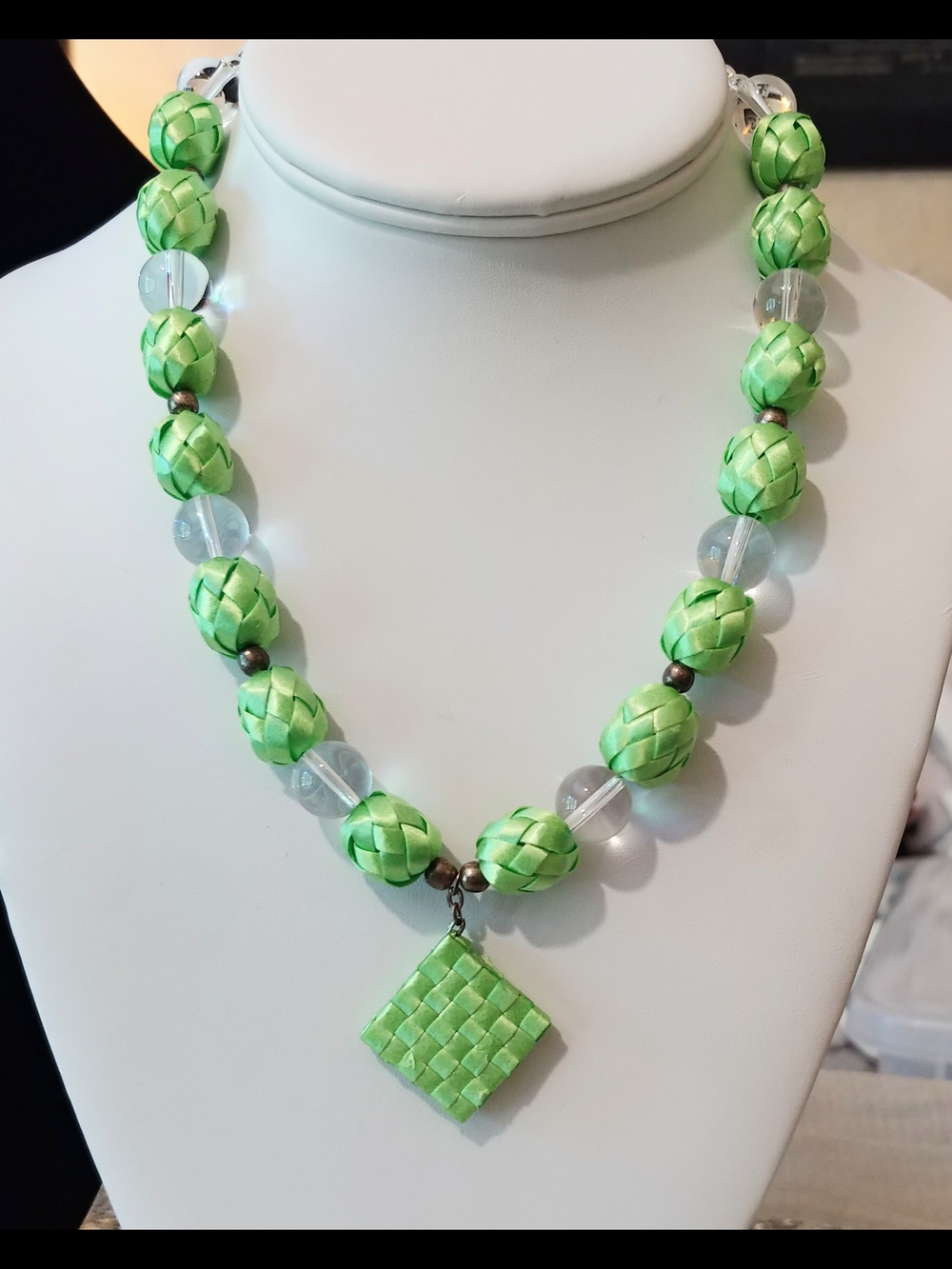 Unique Vintage Lucite and Woven Rattan Bead Necklace